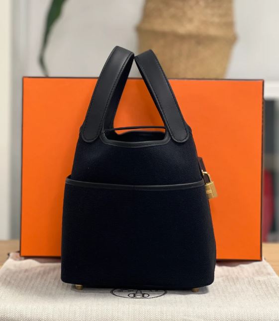 에르메스 피코탄 카고