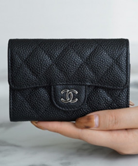 샤넬 클래식 똑딱이 카드슬립 카드지갑 캐비어 은장 AP0214