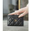 샤넬 클래식 카드지갑 램스킨 금장 AP0213