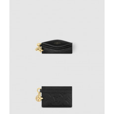 루이비통 LV 참 카드 홀더 M82132