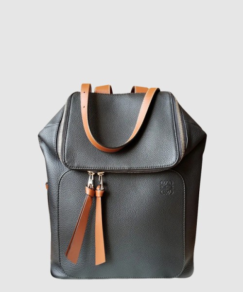 로에베 밀리터리 백팩 - 소프트 그레인 카프스킨