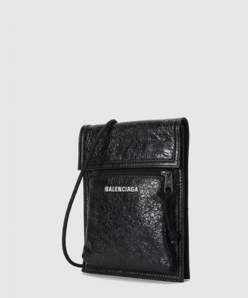 발렌시아가 숄더 크로스백 532298