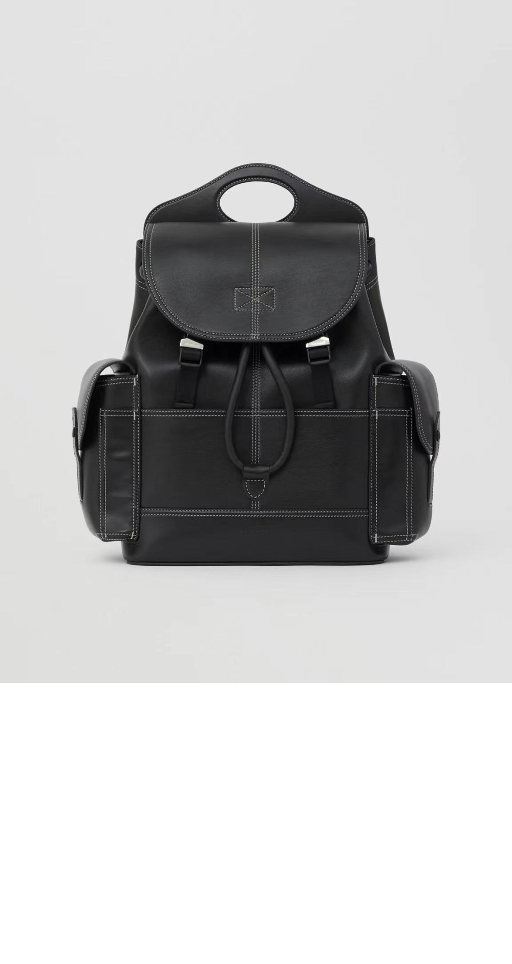 버버리 레더 포켓 백팩 80547681