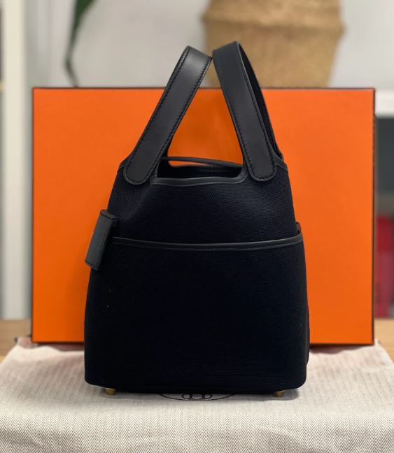 에르메스 피코탄 카고