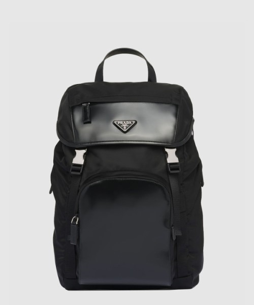 프라다 광택 레더 백팩 2VZ135