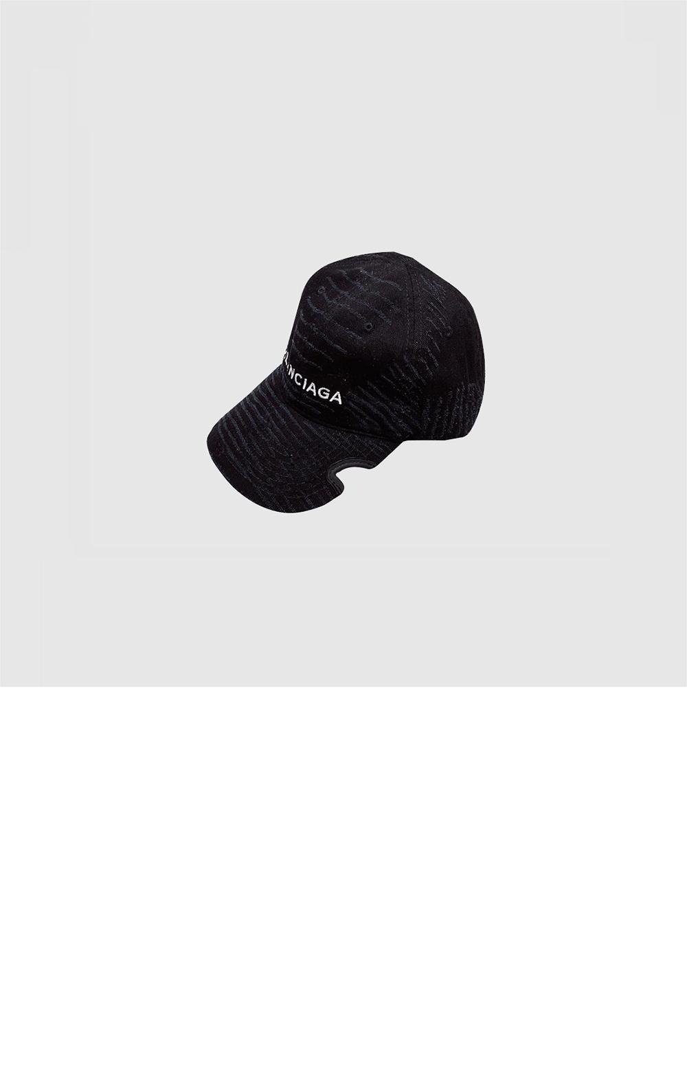 루이비통 베이스볼 캡 677811