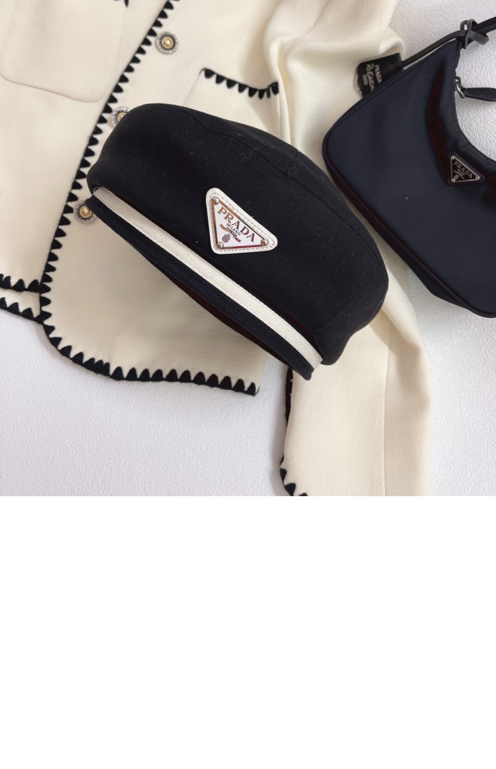 프라다 베레모 2HC429