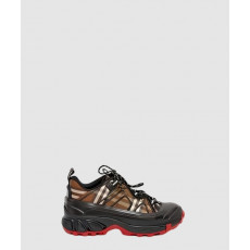 버버리 스니커즈 4103027