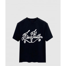 루이비통 로고 프린트 반팔