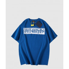 루이비통 로고 프린트 반팔