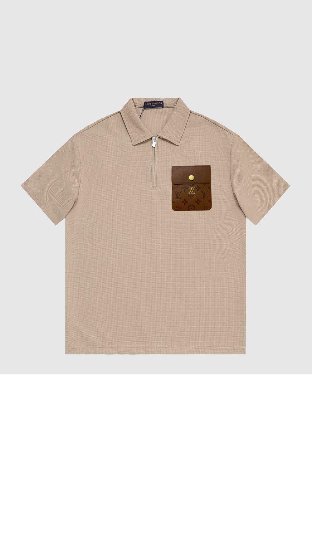 루이비통 로고 프린트 반팔