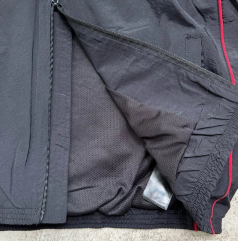 발렌시아가 바람막이 2025 신상