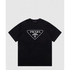 프라다 로고 프린트 반팔