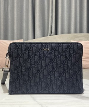 디올 오블리크 클러치