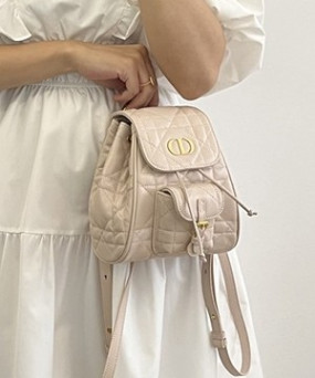 디올 카로 백팩 스몰