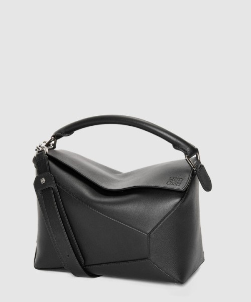 로에베 퍼즐 백 - 클래식 카프스킨