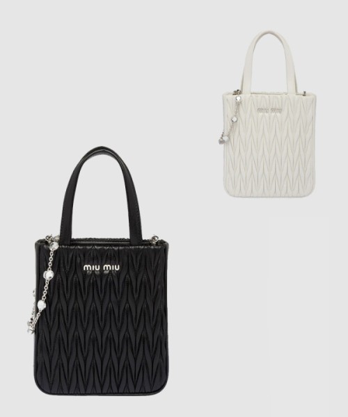 미우미우 마테라쎄 토트백 5BA220