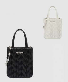 미우미우 마테라쎄 토트백 5BA220