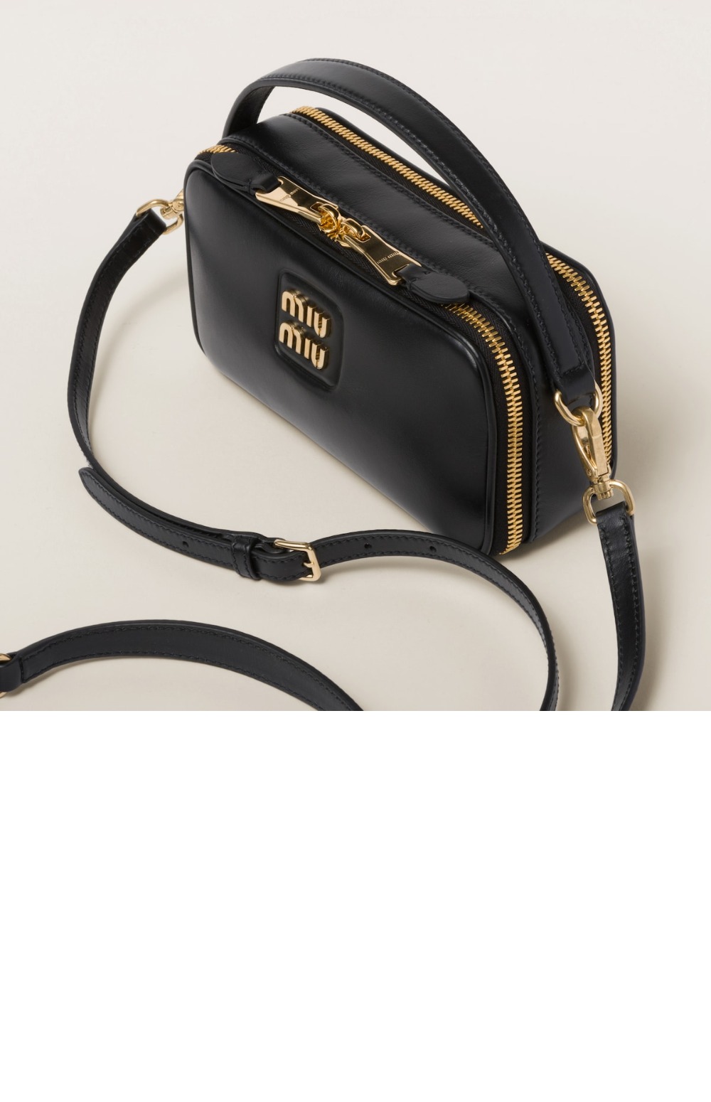 미우미우 가죽 숄더백 5BH229