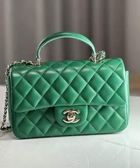 샤넬 핸들 미니 CF 플랩백 램스킨