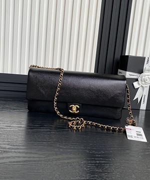 샤넬 맥시 클러치백 유관 그레인드 카프스킨 골드 32cm