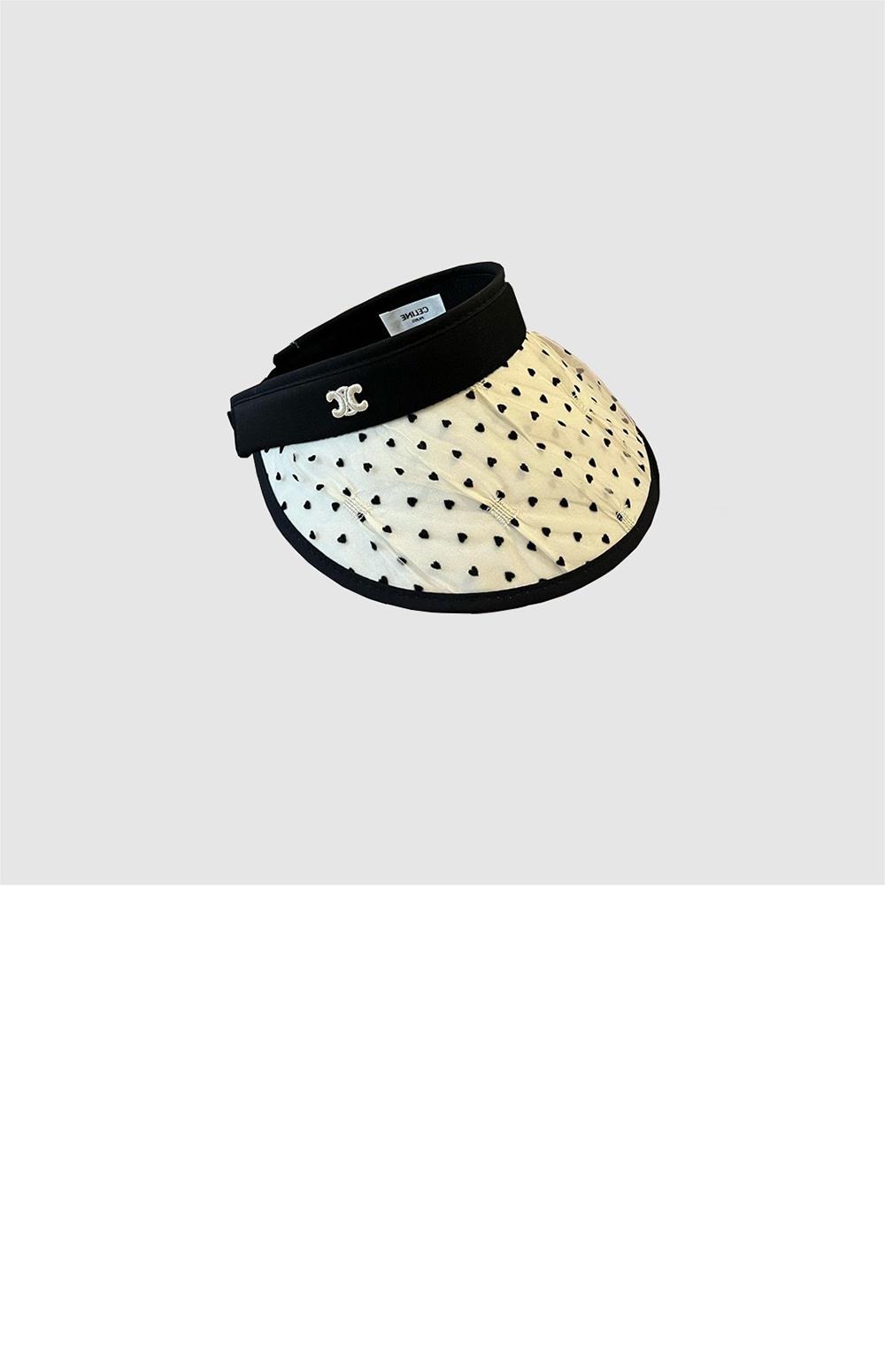 셀린느 선캡 2A6U34