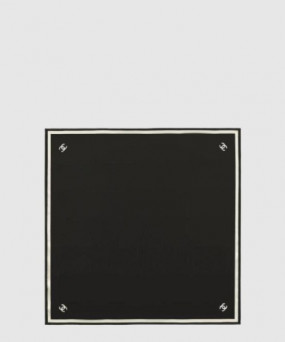 샤넬 스퀘어 스카프 AAA500