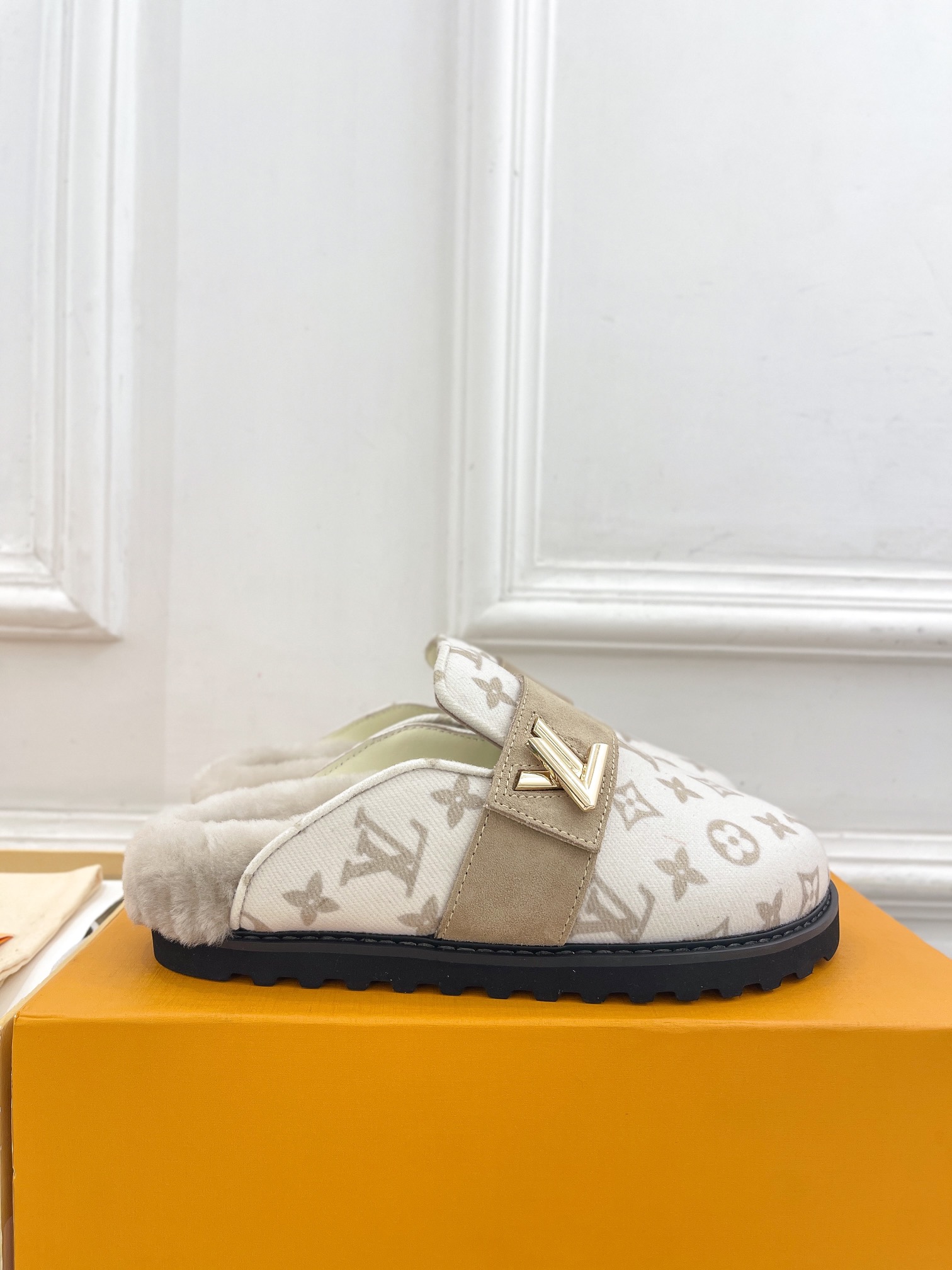 루이비통 LV 코지 컴포트 클로그