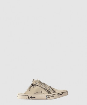 발렌시아가 스니커즈 693952