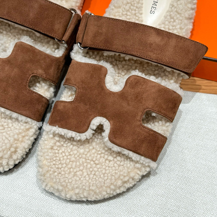 에르메스 시어링 시프레 샌들