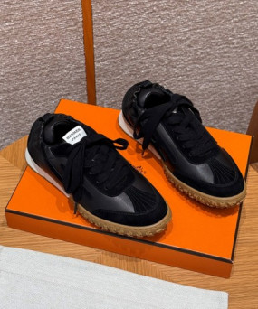 에르메스 제트 스니커즈