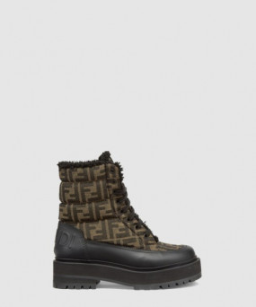 펜디 레더 나이트 부츠 8T8245