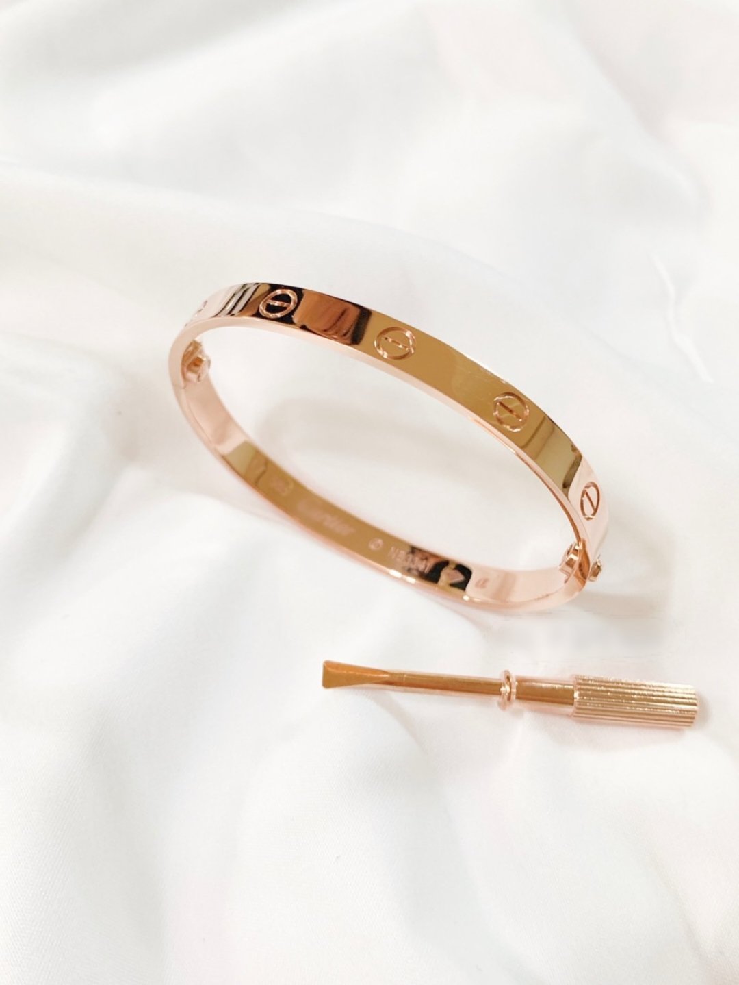 까르띠에 팔찌 로즈골드