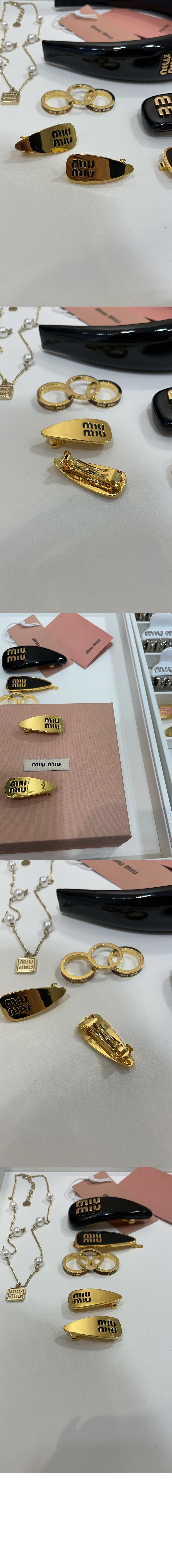 미우미우 에나멜 메탈 헤어 클립 5IF171