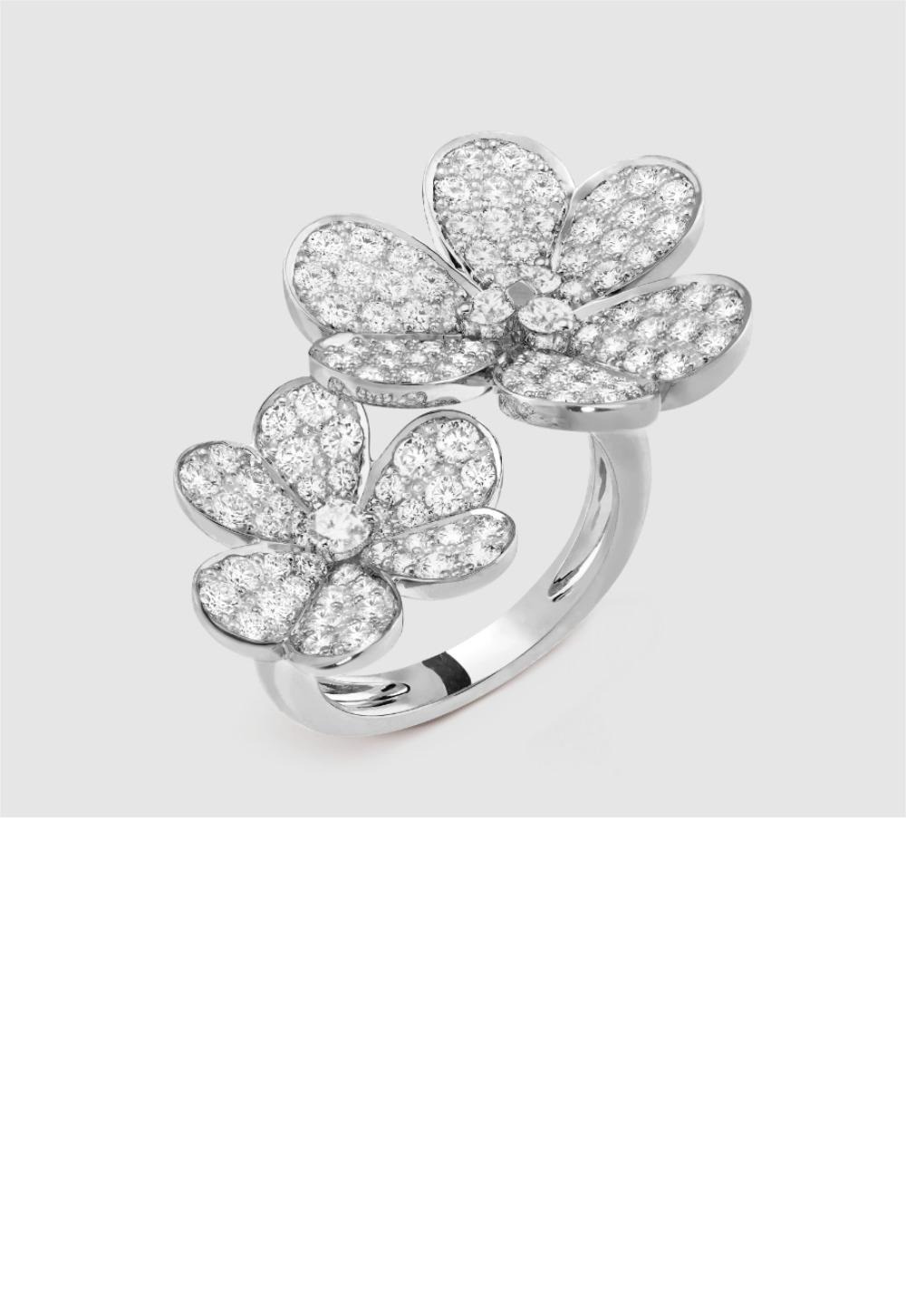 반클리프 프리볼 비트윈 더 핑거 반지 67500