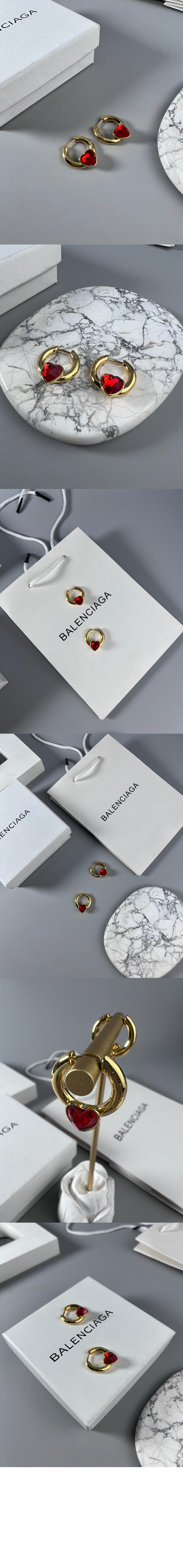 발렌시아가 하트 귀걸이 644531