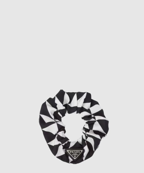 프라다 리나일론 스크런치 1IF015