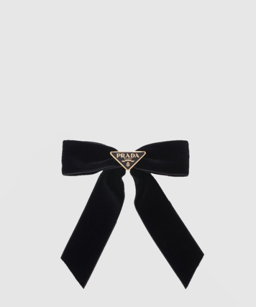 프라다 벨벳 헤어 클립 1IF154