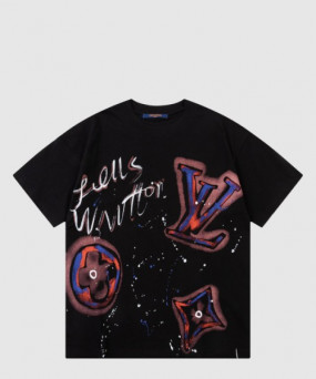 루이비통 로고 프린트 반팔