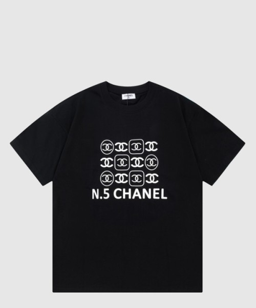샤넬 로고 프린트 반팔