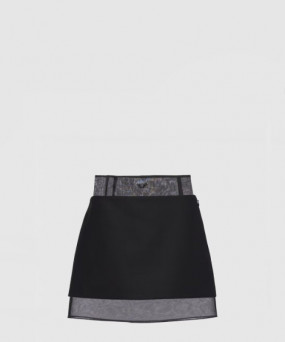 프라다 짧은 치마